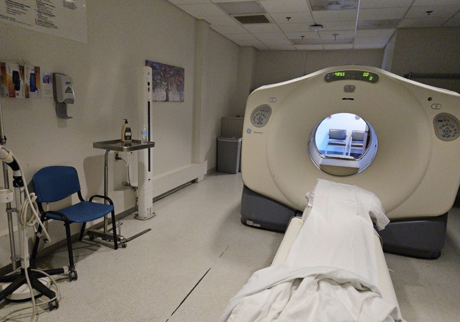 GE Discovery PET/CT scanner